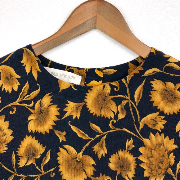 Jones New York • Blue & Yellow Floral Ruched Top - Picture 2 of 8